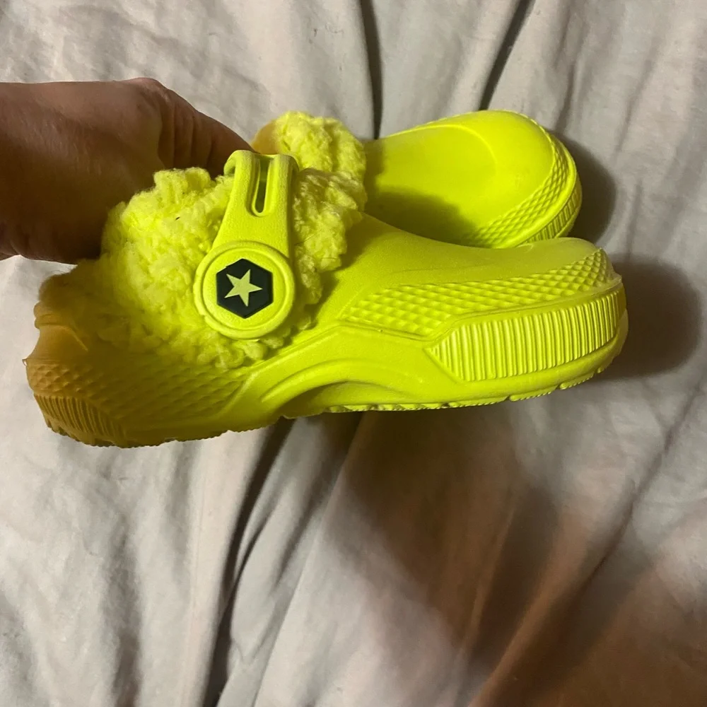 Vibrant Yellow Fuzzy Kids‎ Crocs
